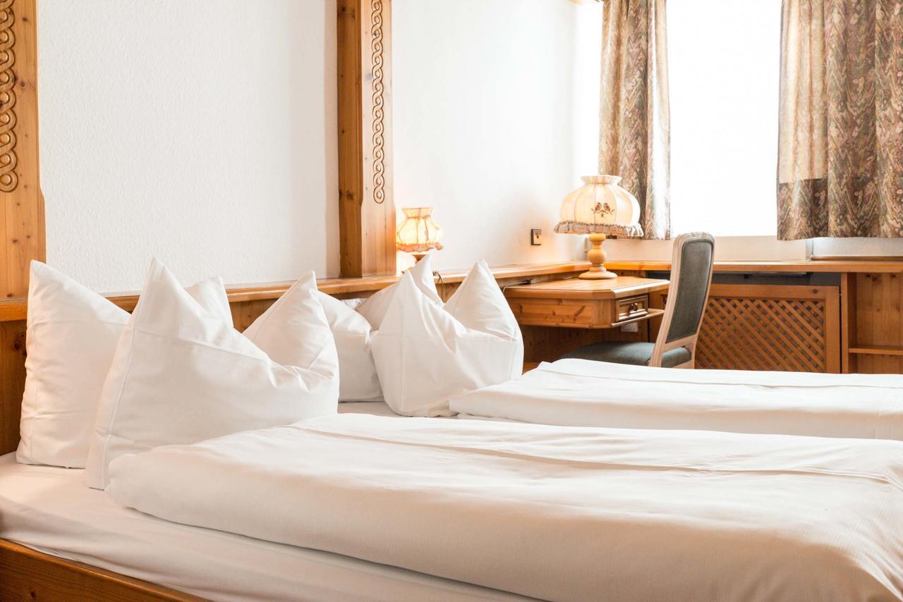 Flair Hotel Vier Jahreszeiten Bad Urach Exteriér fotografie